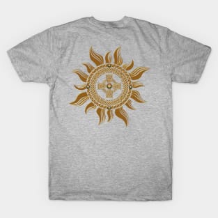 The golden celtic cross. T-Shirt